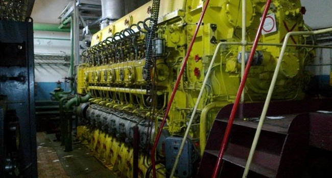 Двигатели, генераторы судовые, запчасти к водному транспорту